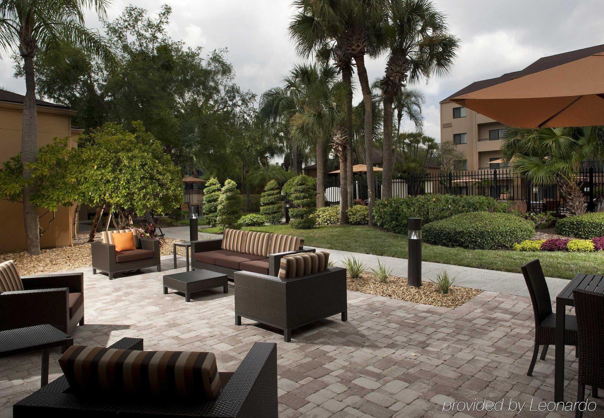 Courtyard Tampa Westshore/Airport Exteriör bild